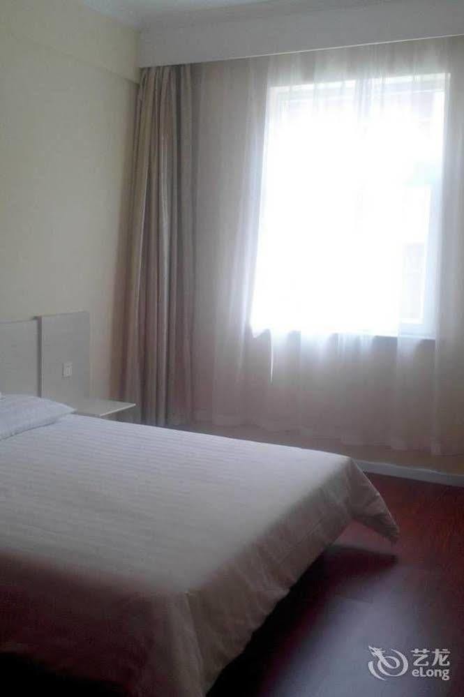 Hanting Express Dongying Jinan Road Екстер'єр фото
